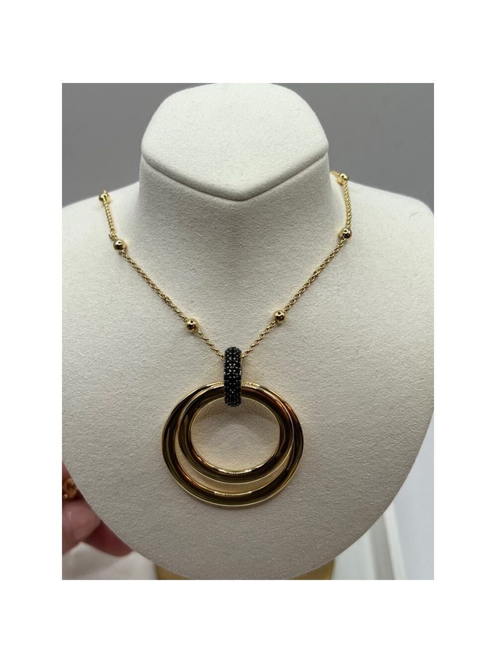 Women's Unbranded Gold Necklace 2.5 in Pendant on 20in Chain